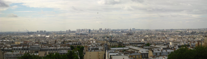 モンマルトルの丘からパリ市内3.jpg
